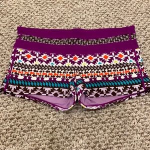 ATHLETA printed short short
